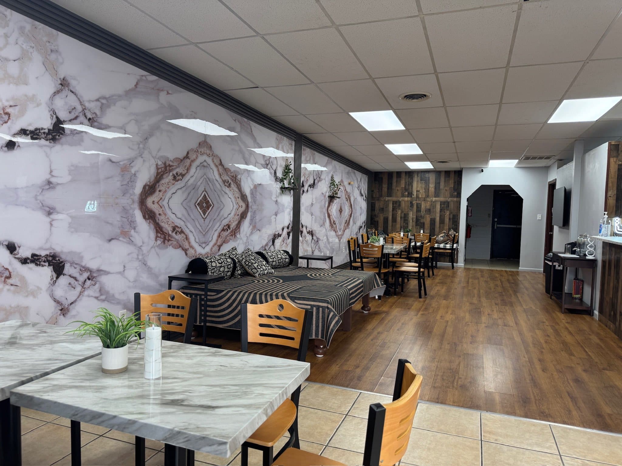 Takhat Cafe Interior